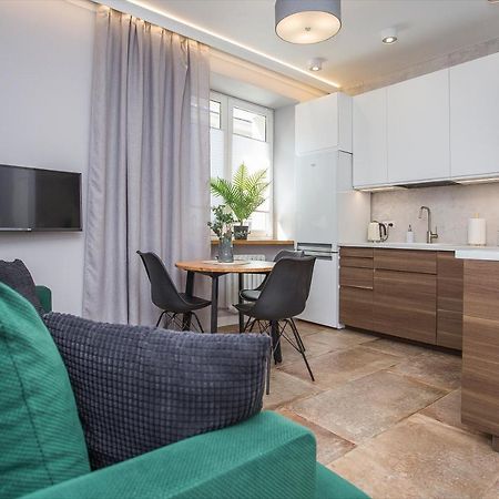 Urban Jungle Apartment In The Heart Of The City Bialystok Ngoại thất bức ảnh