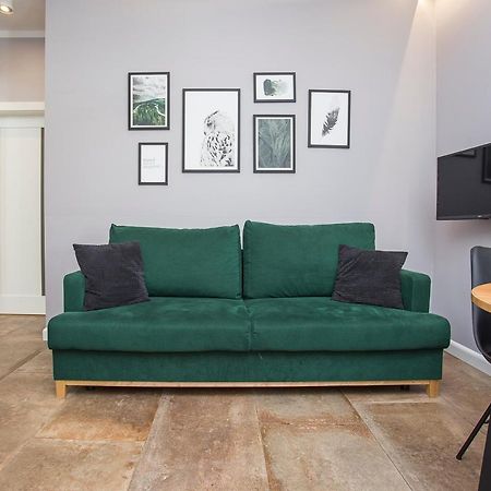 Urban Jungle Apartment In The Heart Of The City Bialystok Ngoại thất bức ảnh