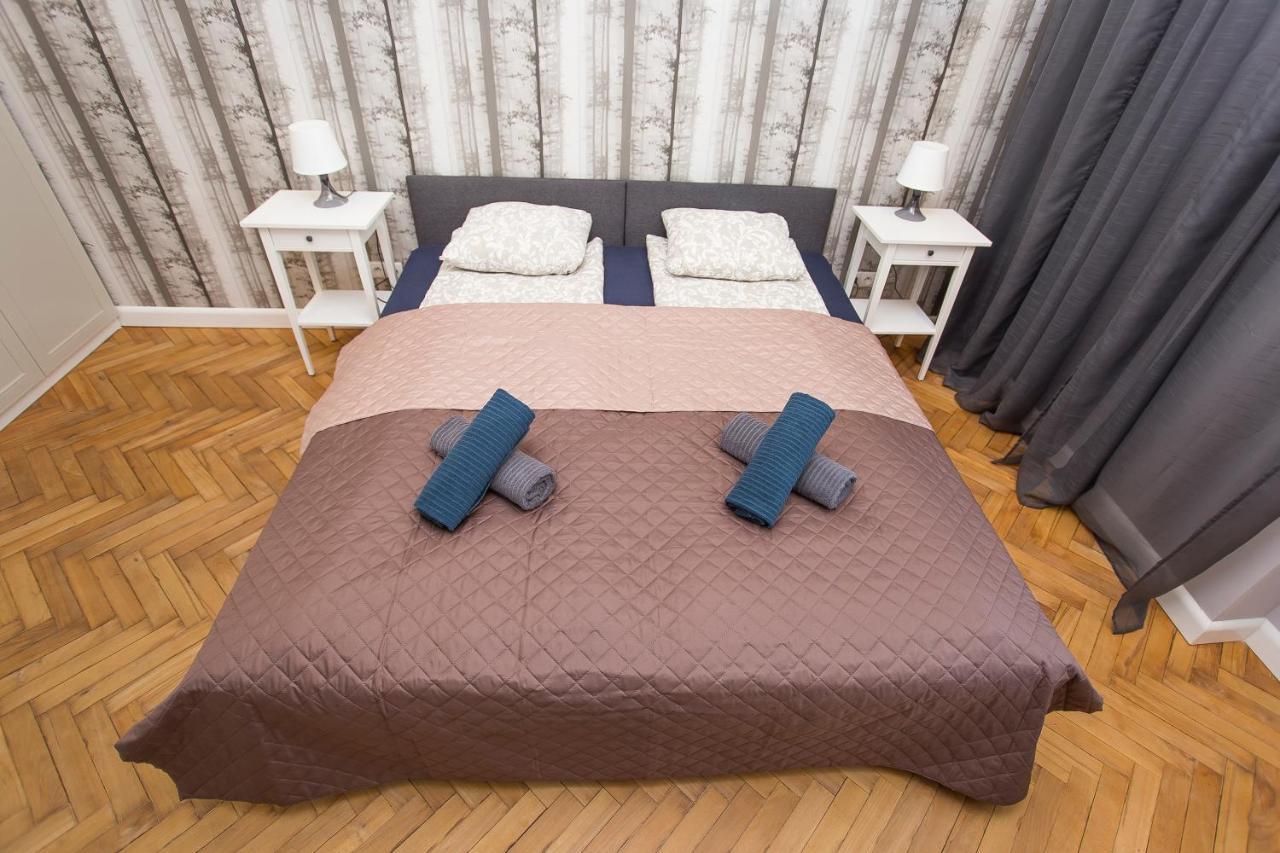 Urban Jungle Apartment In The Heart Of The City Bialystok Ngoại thất bức ảnh
